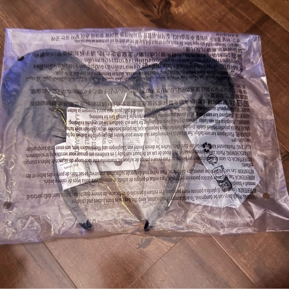 Minnie Mouse Faux Leather Loungefly Ear Headband - Picture 2 of 2